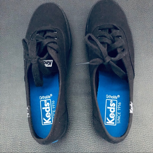 SOLD Keds Women’s shoes - Picture 1 of 4
